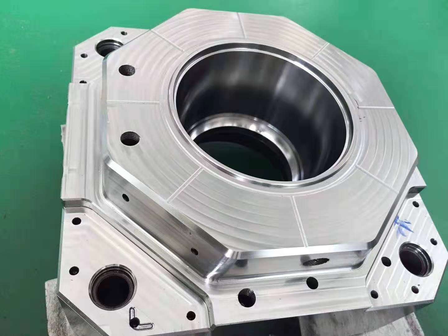 CNC (3)